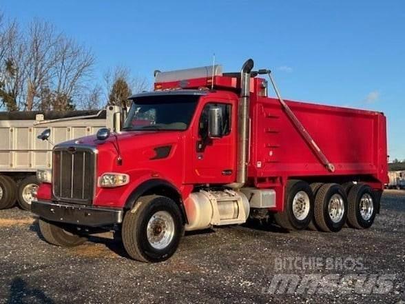 Peterbilt 567 Sklápěče