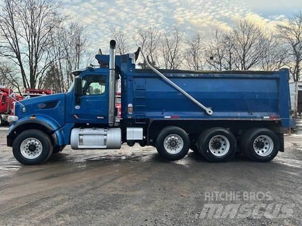 Peterbilt 567 Sklápěče