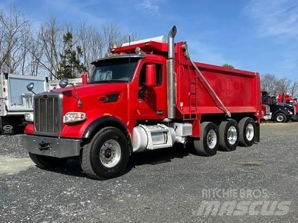 Peterbilt 567 Sklápěče