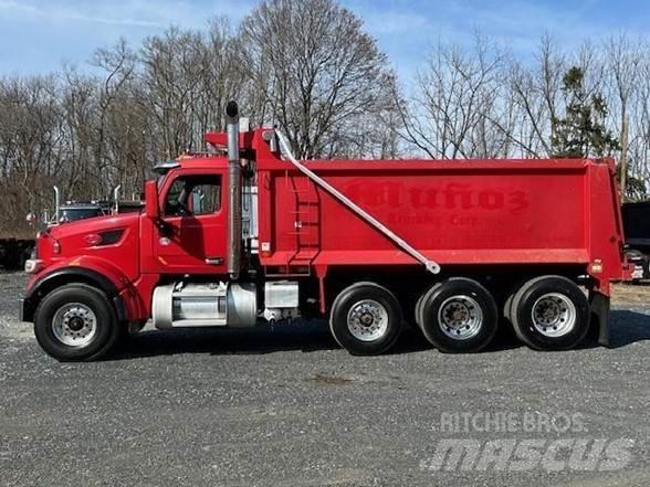 Peterbilt 567 Sklápěče