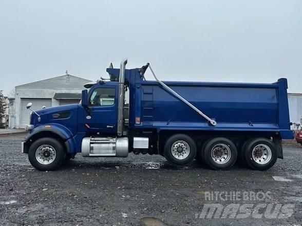 Peterbilt 567 Sklápěče