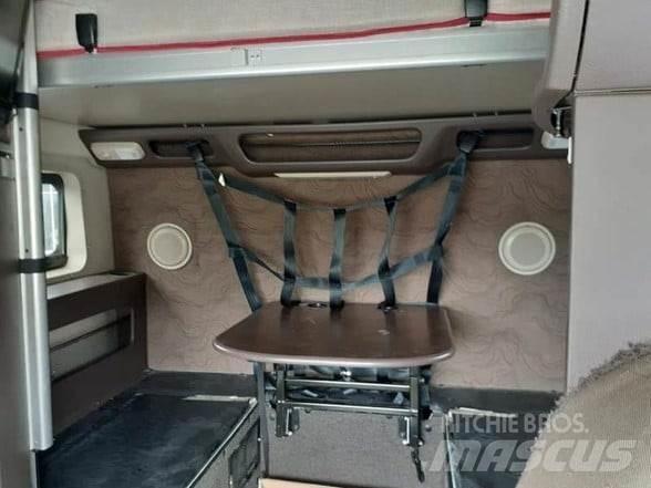 Volvo VNL64T780 Tahače