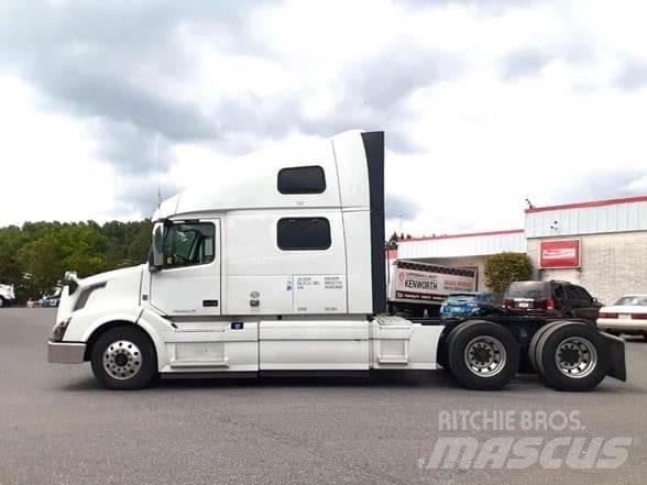 Volvo VNL64T780 Tahače