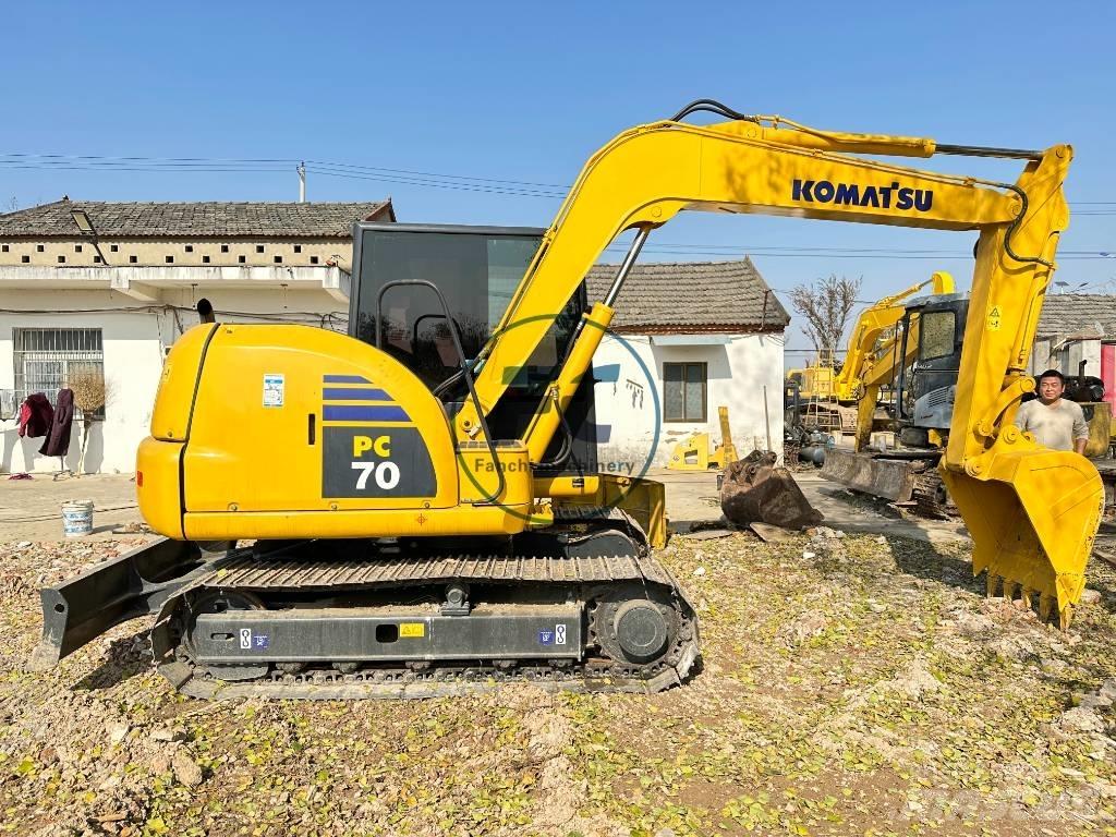 Komatsu PC 70-8 Pásová rýpadla