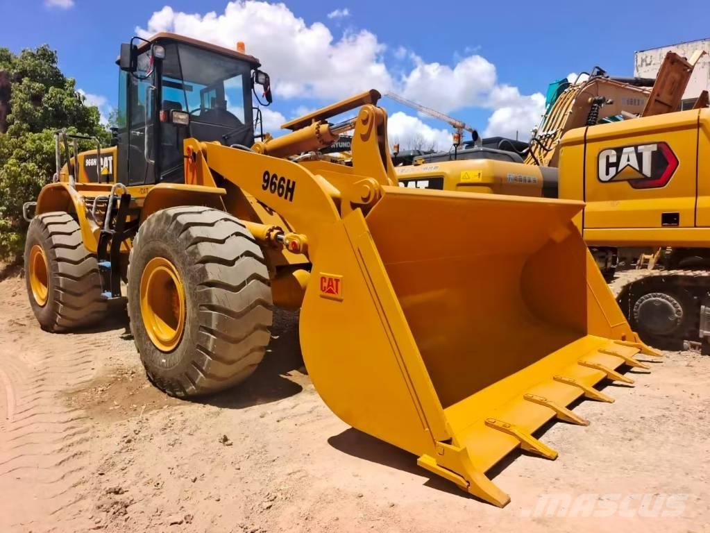 CAT 966 H Kolové nakladače