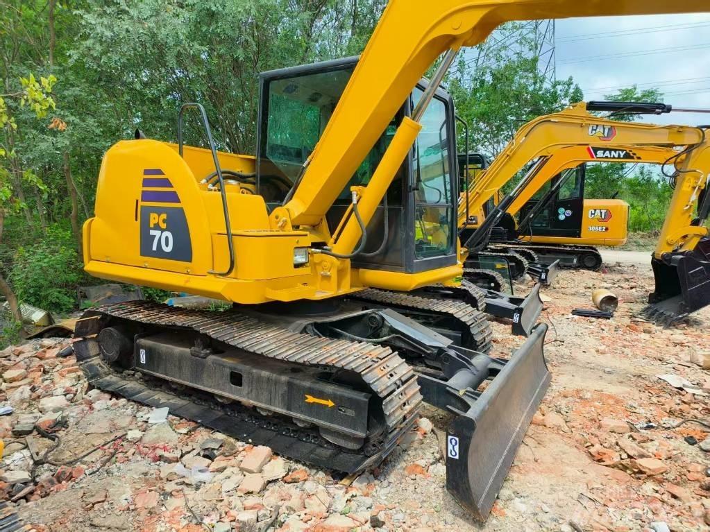 Komatsu PC 70-8 Pásová rýpadla