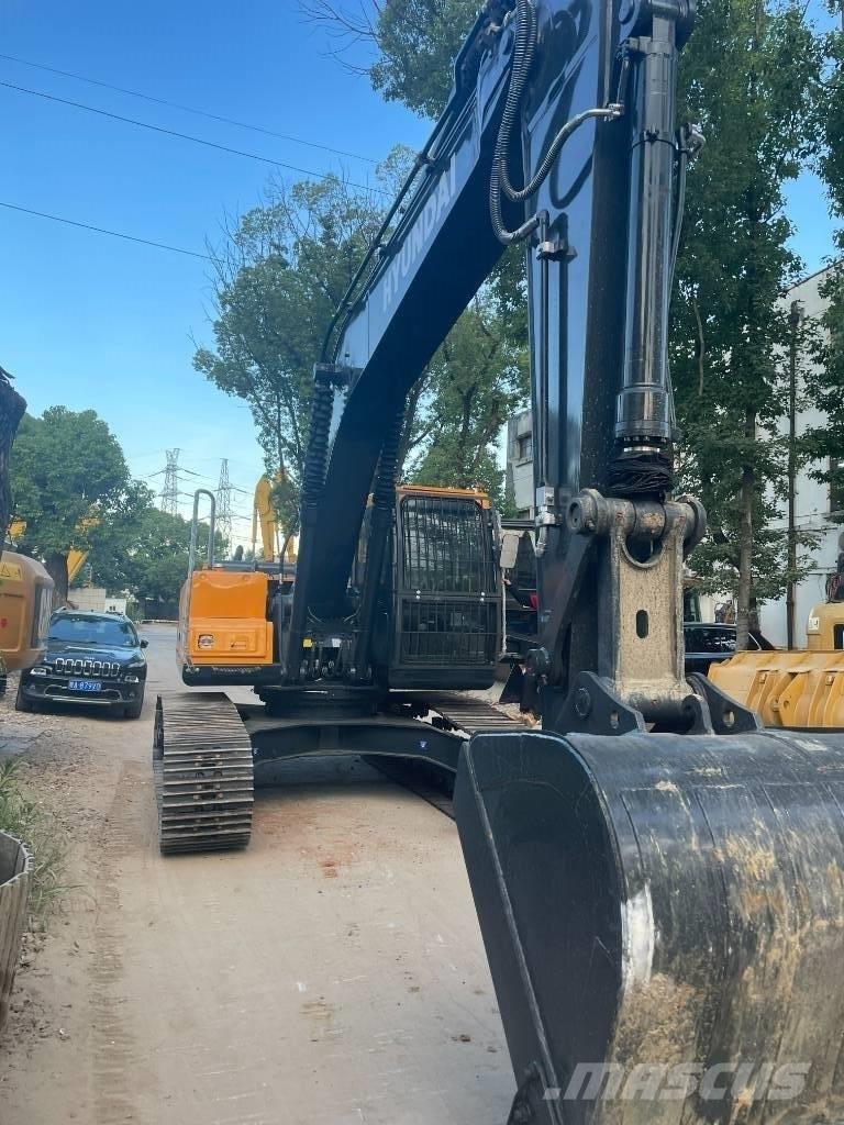 Hyundai 220HX Pásová rýpadla