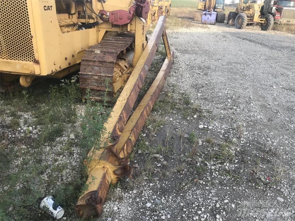 CAT 561 D Pokladače potrubí