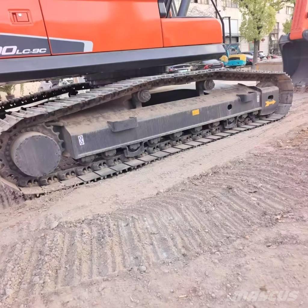 Doosan DX 300LC-9S Pásová rýpadla