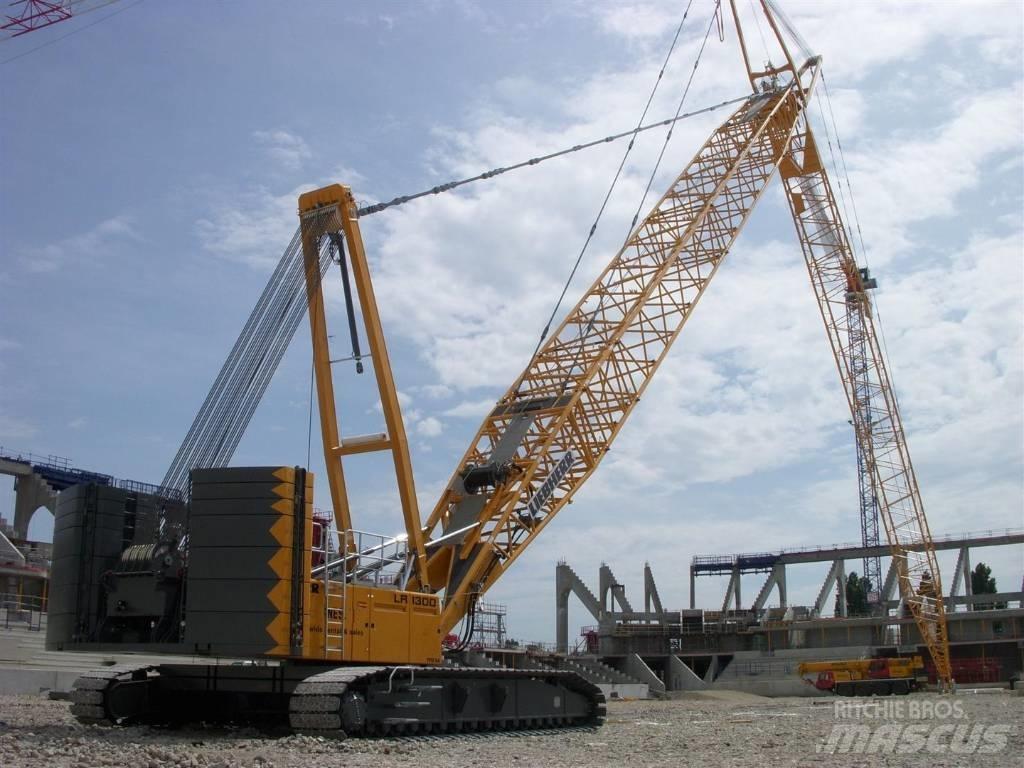 Liebherr LR 1300 Pásové jeřáby