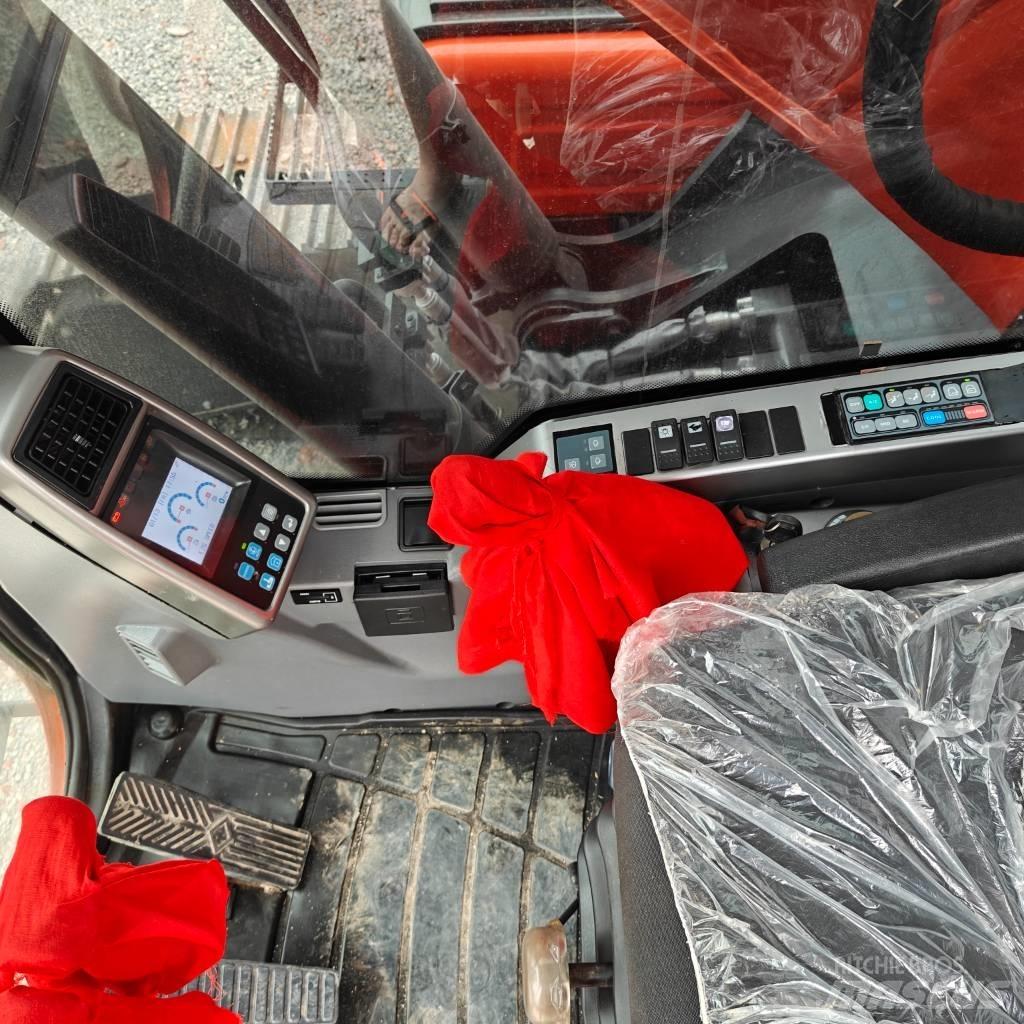 Doosan DX225LC-9C Pásová rýpadla