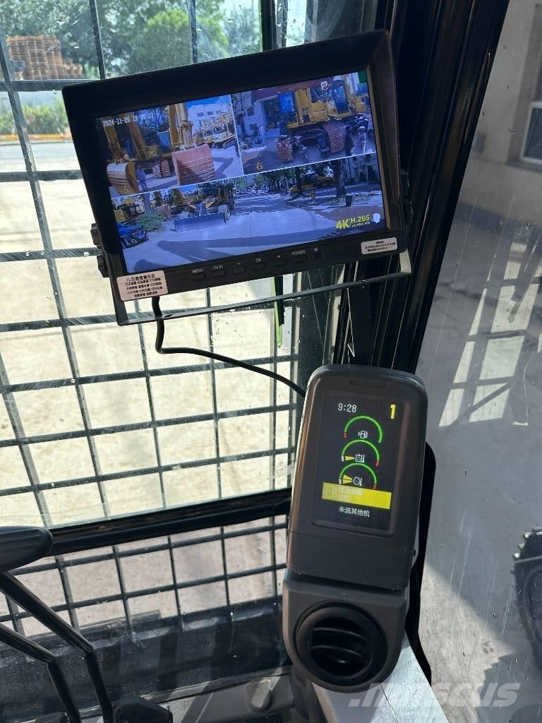 CAT CAT320D Pásová rýpadla