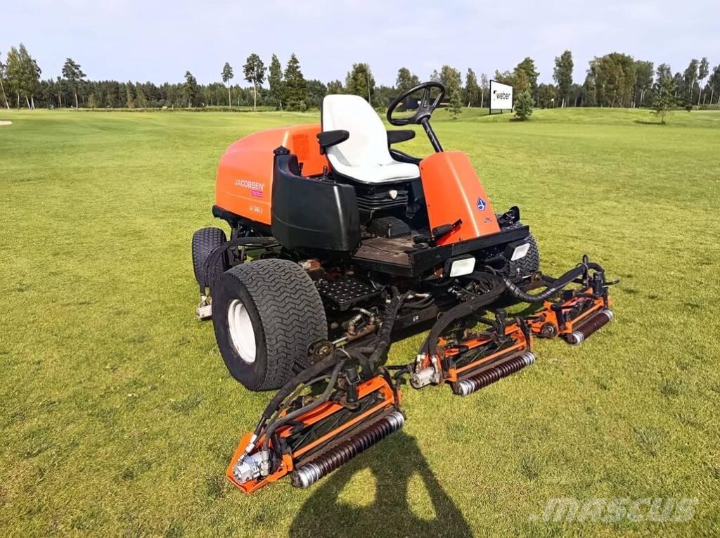 Jacobsen LF3400 Samojízdné sekačky