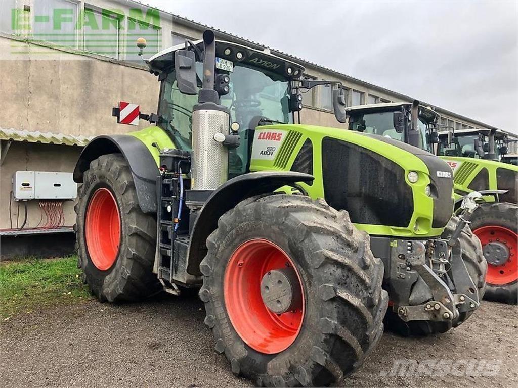 CLAAS axion 930 Traktory