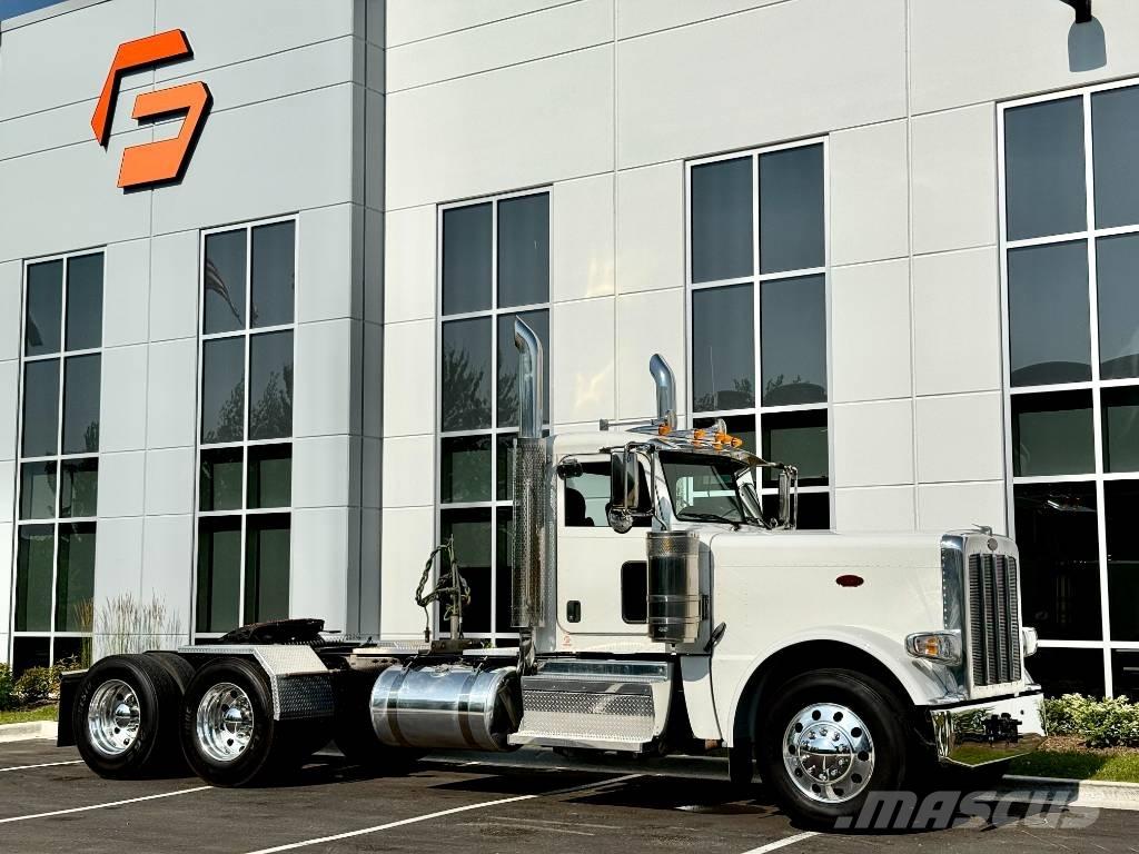 Peterbilt 389 Tahače