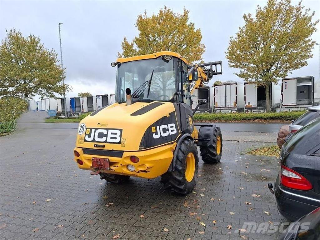 JCB TM 180 Teleskopické nakladače pro zemědělství