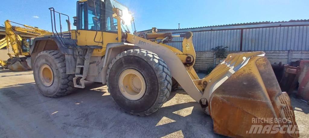 Komatsu WA 470-6 Kolové nakladače