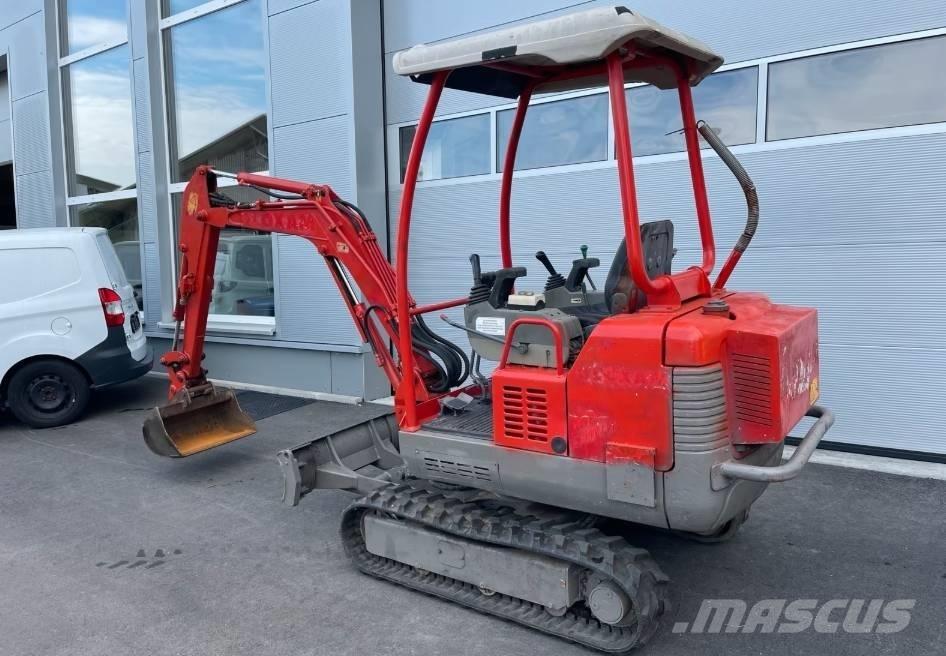 Takeuchi TB 016 Mini rýpadla < 7t