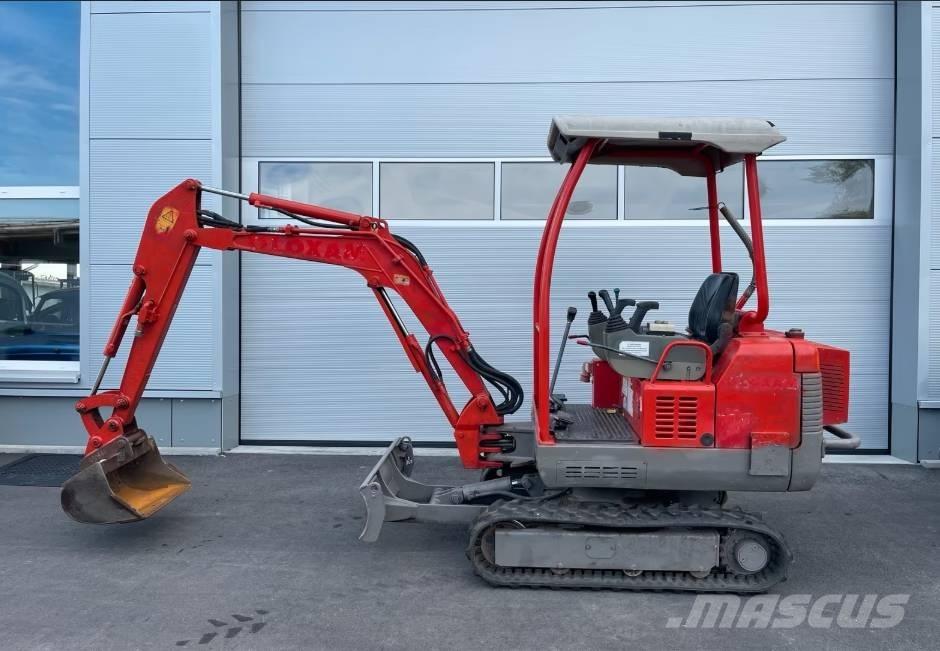 Takeuchi TB 016 Mini rýpadla < 7t