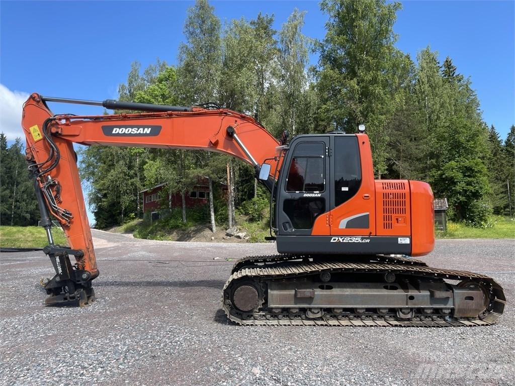 Doosan DX 235 LCR Pásová rýpadla