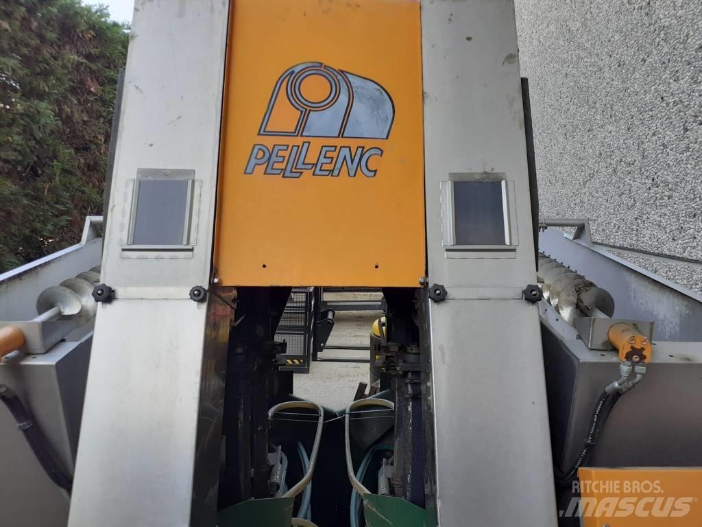 Pellenc 3050 Stroj na sklízení hroznů