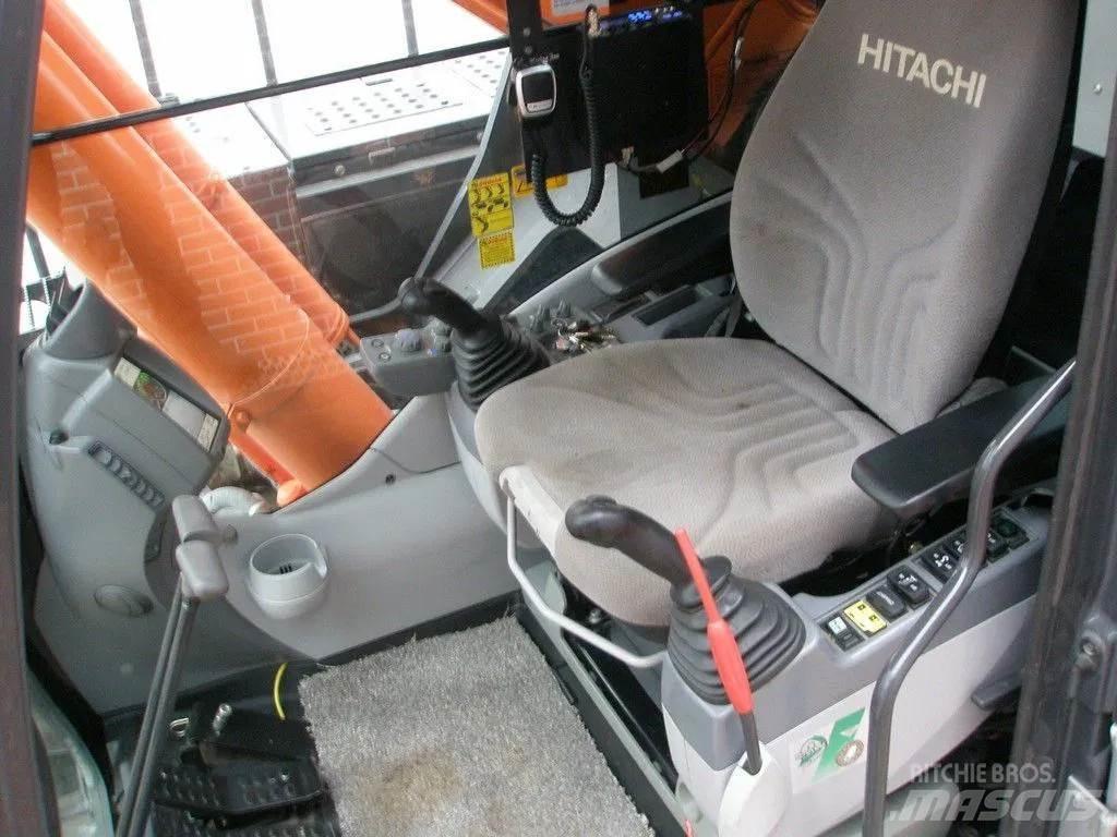 Hitachi ZX490LCH-6 Pásová rýpadla