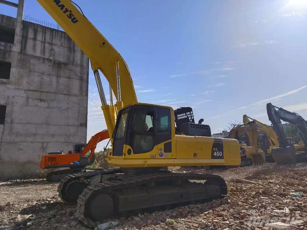 Komatsu PC 450-8 Pásová rýpadla