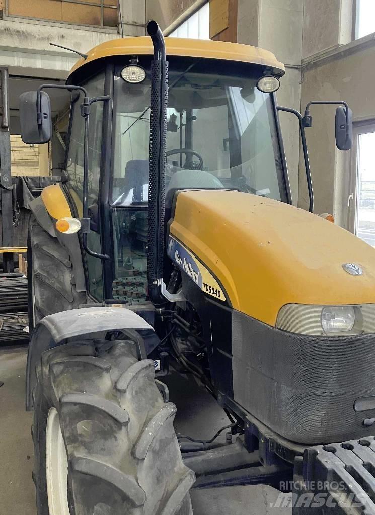 New Holland TD 5040 Traktory
