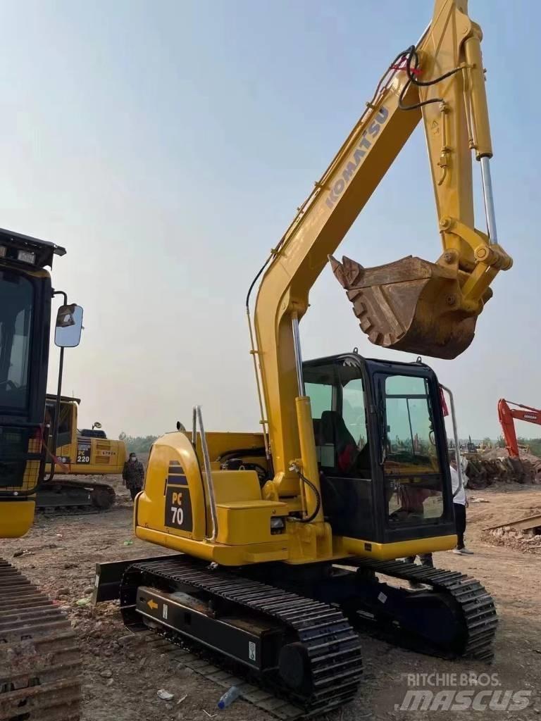 Komatsu PC70-8 Pásová rýpadla