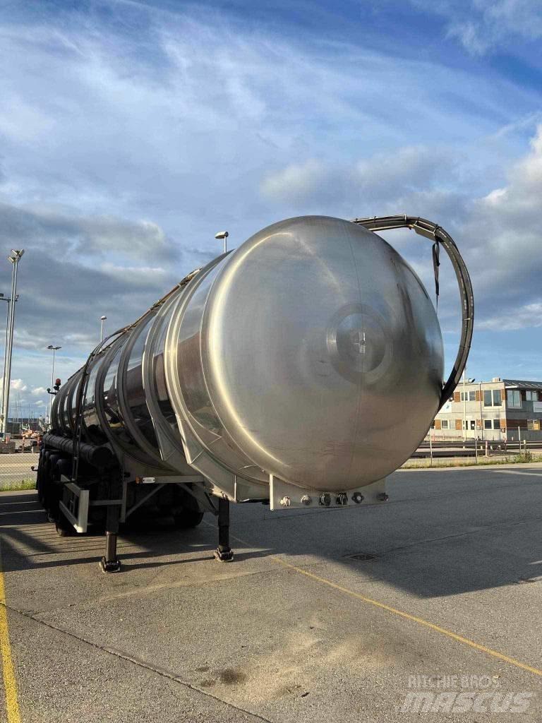 VM tarm tanktrailer Cisternové návěsy