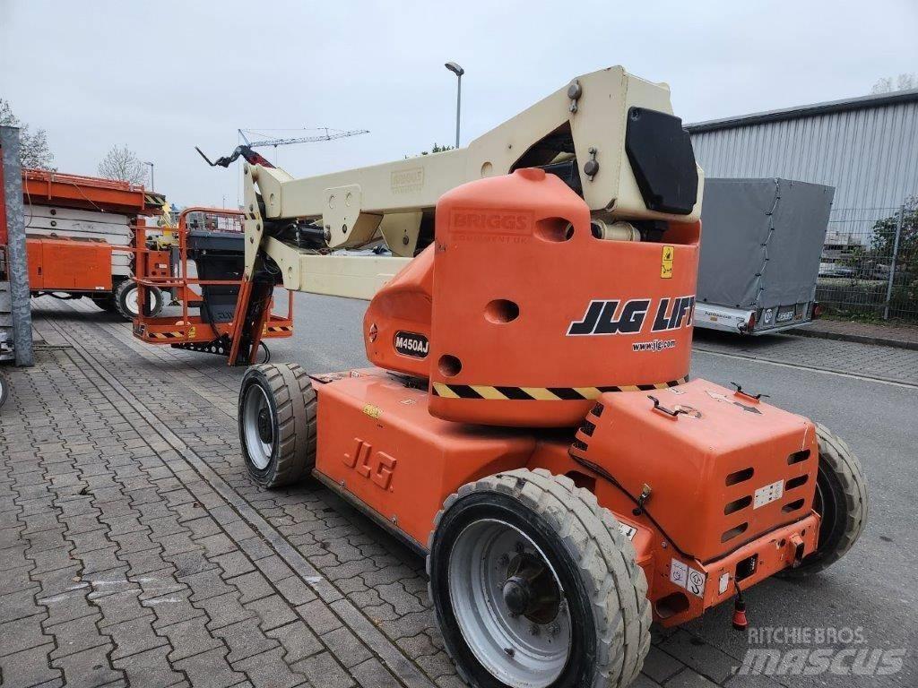 JLG M 450 AJ Kloubové plošiny