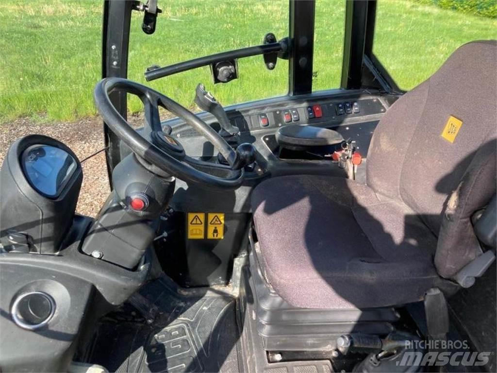 JCB 409 Kolové nakladače