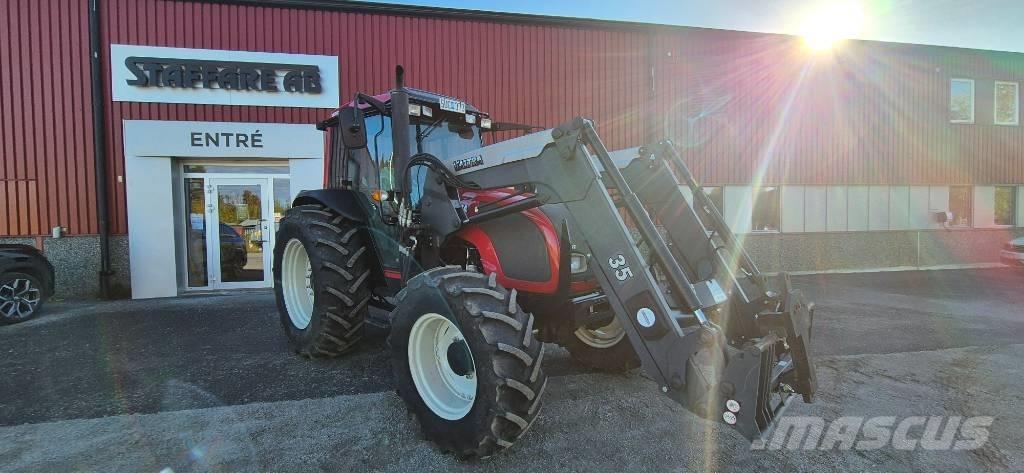 Valtra A 72 Traktory