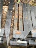 JCB Forks Pin & Cone Další nakladače, rypadla a příslušenství