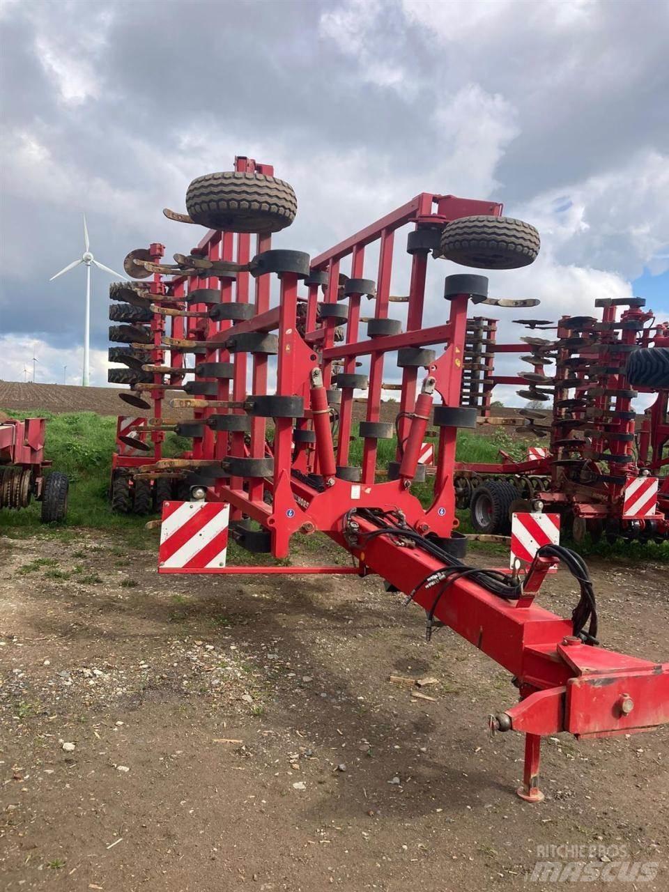Horsch Tiger 6 XL Kultivátory