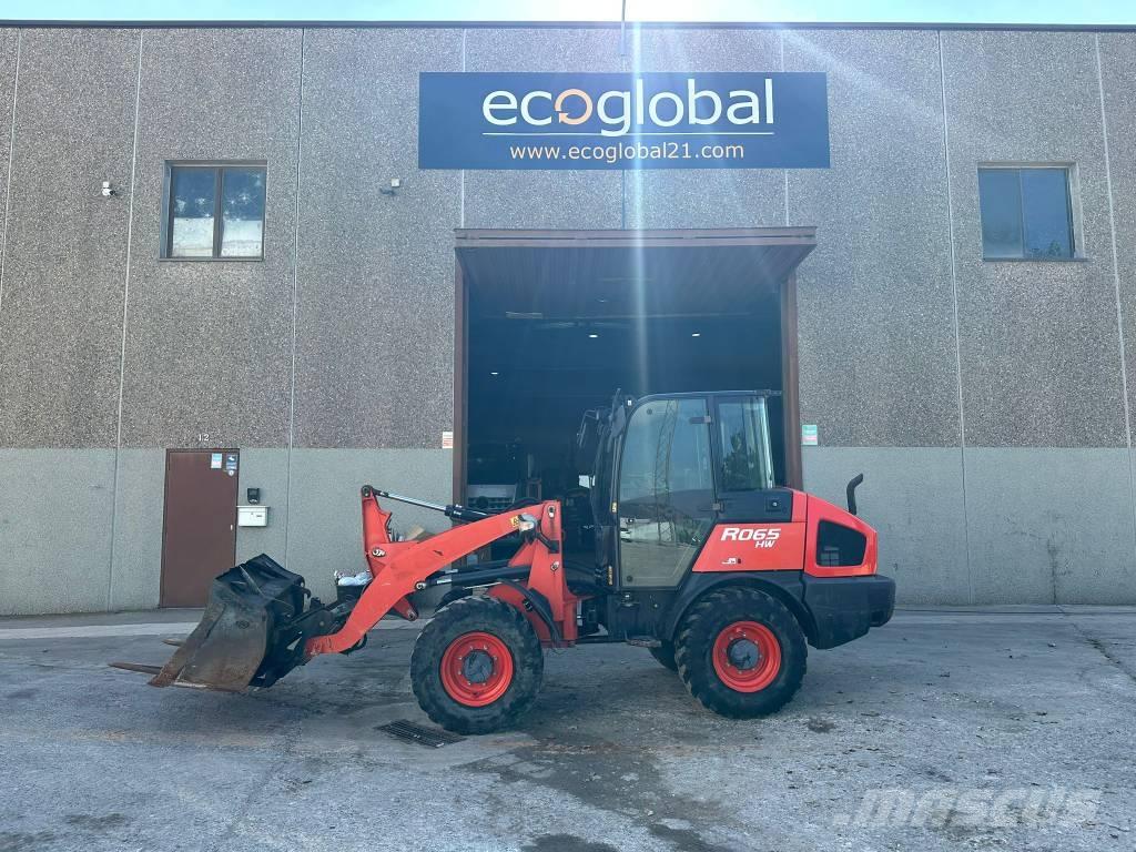 Kubota R 065 Kolové nakladače