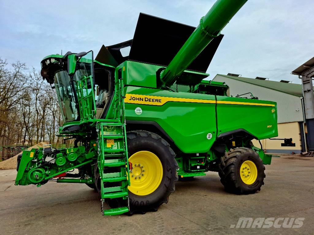 John Deere S7 900 Sklízecí mlátičky