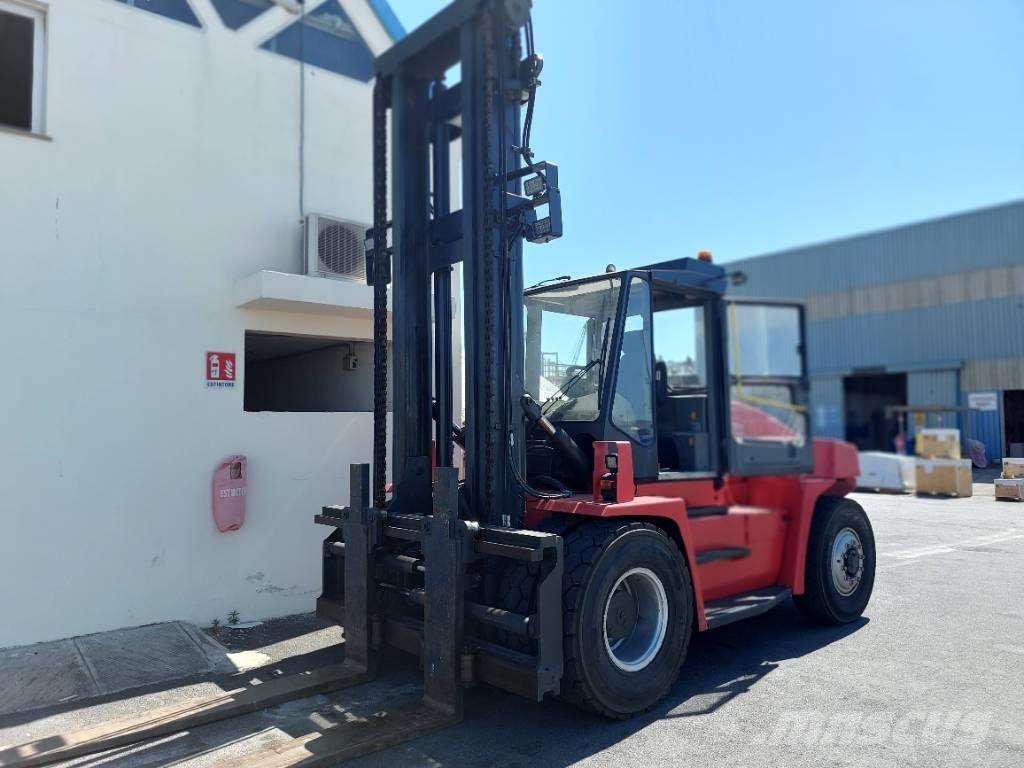 Kalmar DCE120-6 Dieselové vozíky