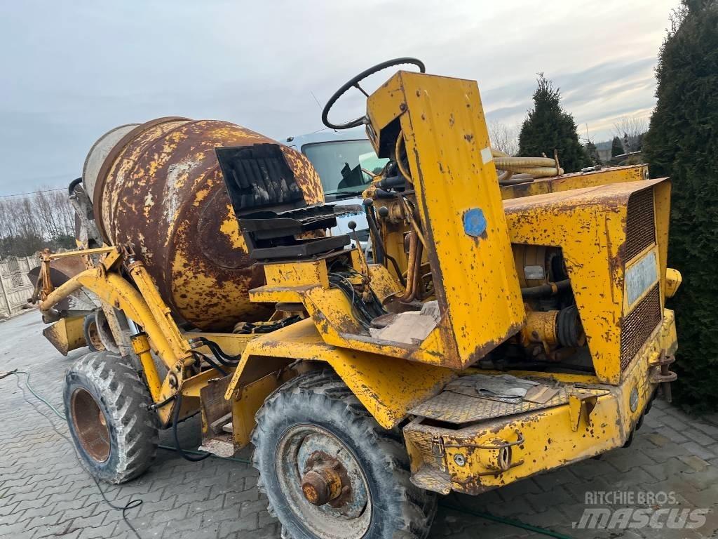 Fiori 4X4 Stroje na betonové dlaždice
