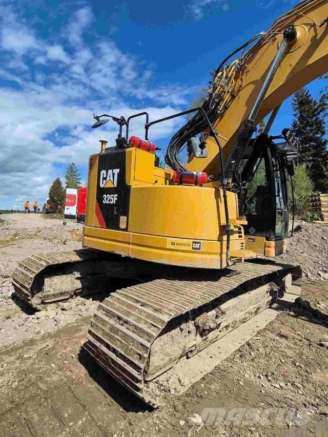 CAT 325FLCR Pásová rýpadla