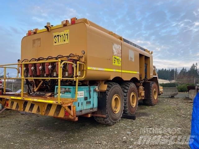  Cat/EMT EMT600 Cisternové vozy