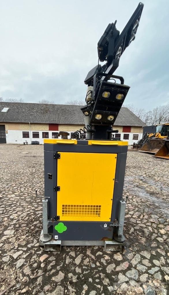Atlas Copco QLB 60 Osvětlovací stožáry