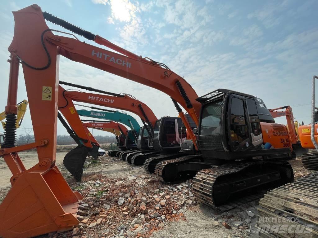 Hitachi ZX 200 Pásová rýpadla
