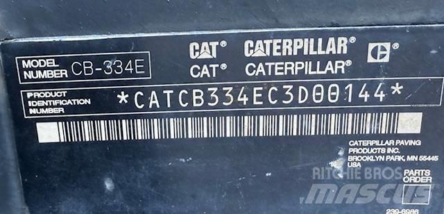 CAT CB 334 E XW Tandemové válce