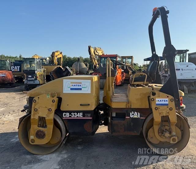 CAT CB 334 E XW Tandemové válce
