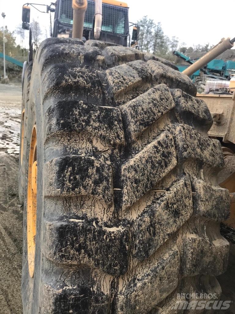 Bell B 30 E Kloubové dempry