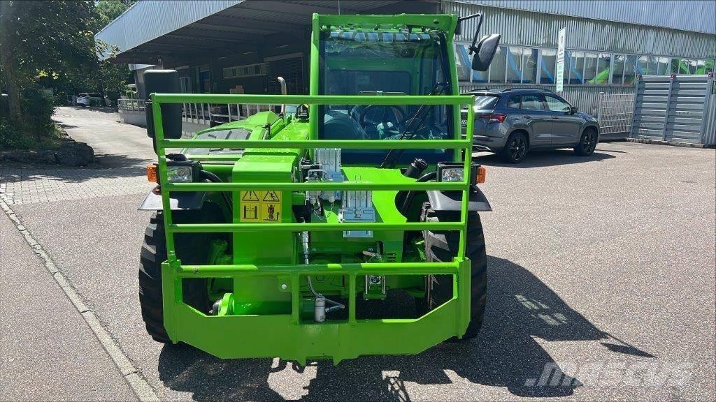 Merlo P 27.6 Plus Teleskopické manipulátory