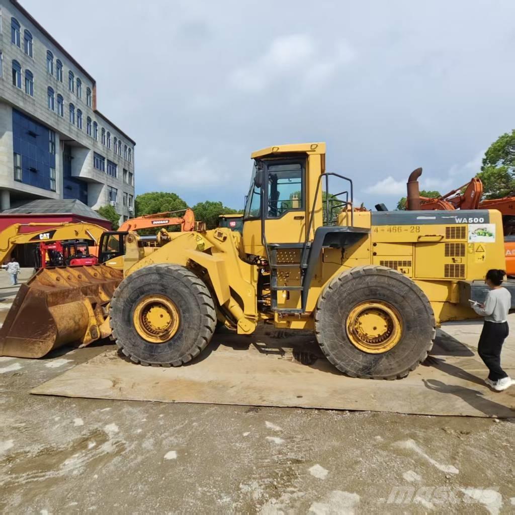 Komatsu WA 500-3 Kolové nakladače