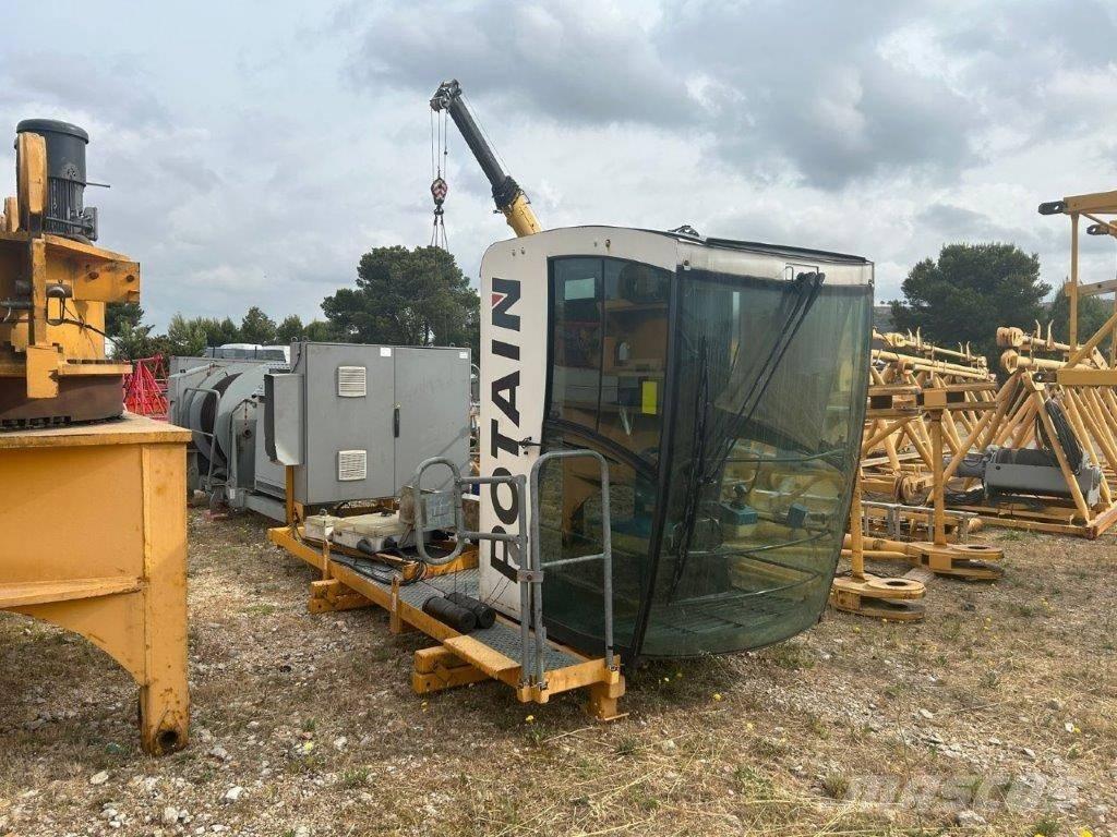 Potain MD560B M25 Stavební jeřáby