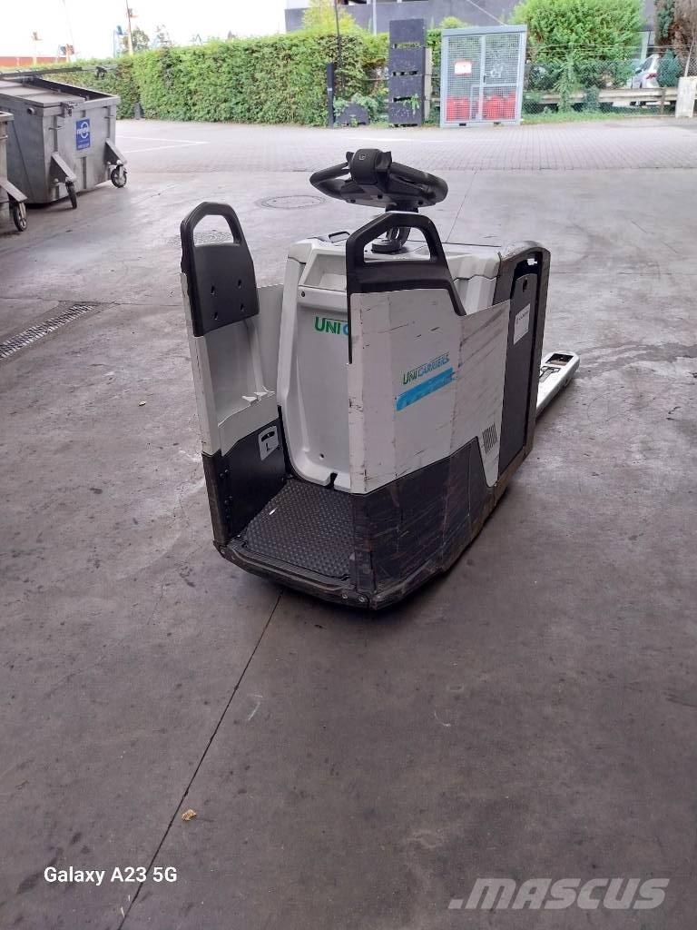 UniCarriers PLR200 Nízkozdvižný vozík s plošinou